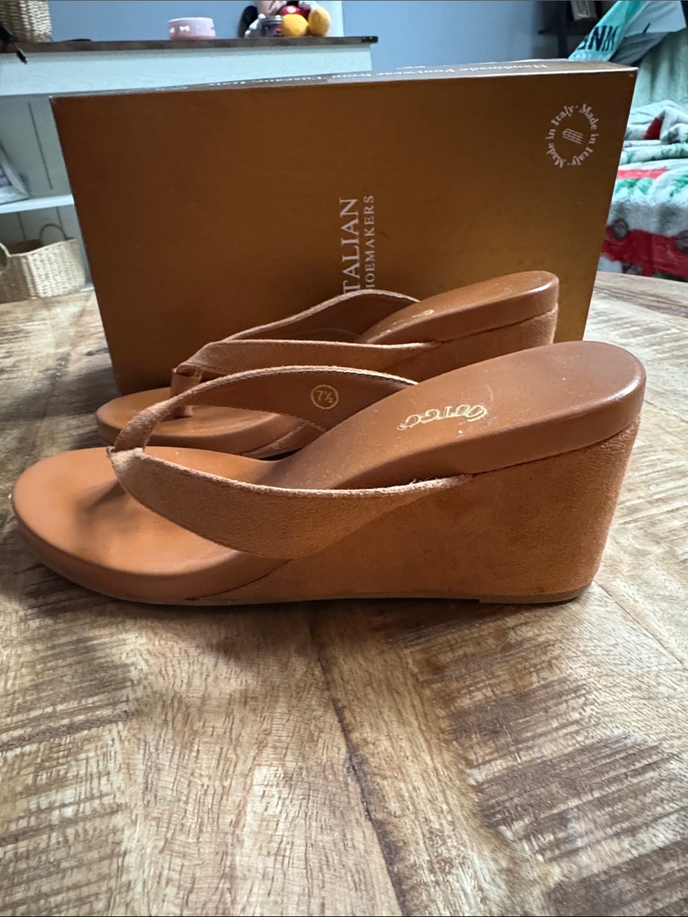 Women’s Tan Wedge Flip-Flops